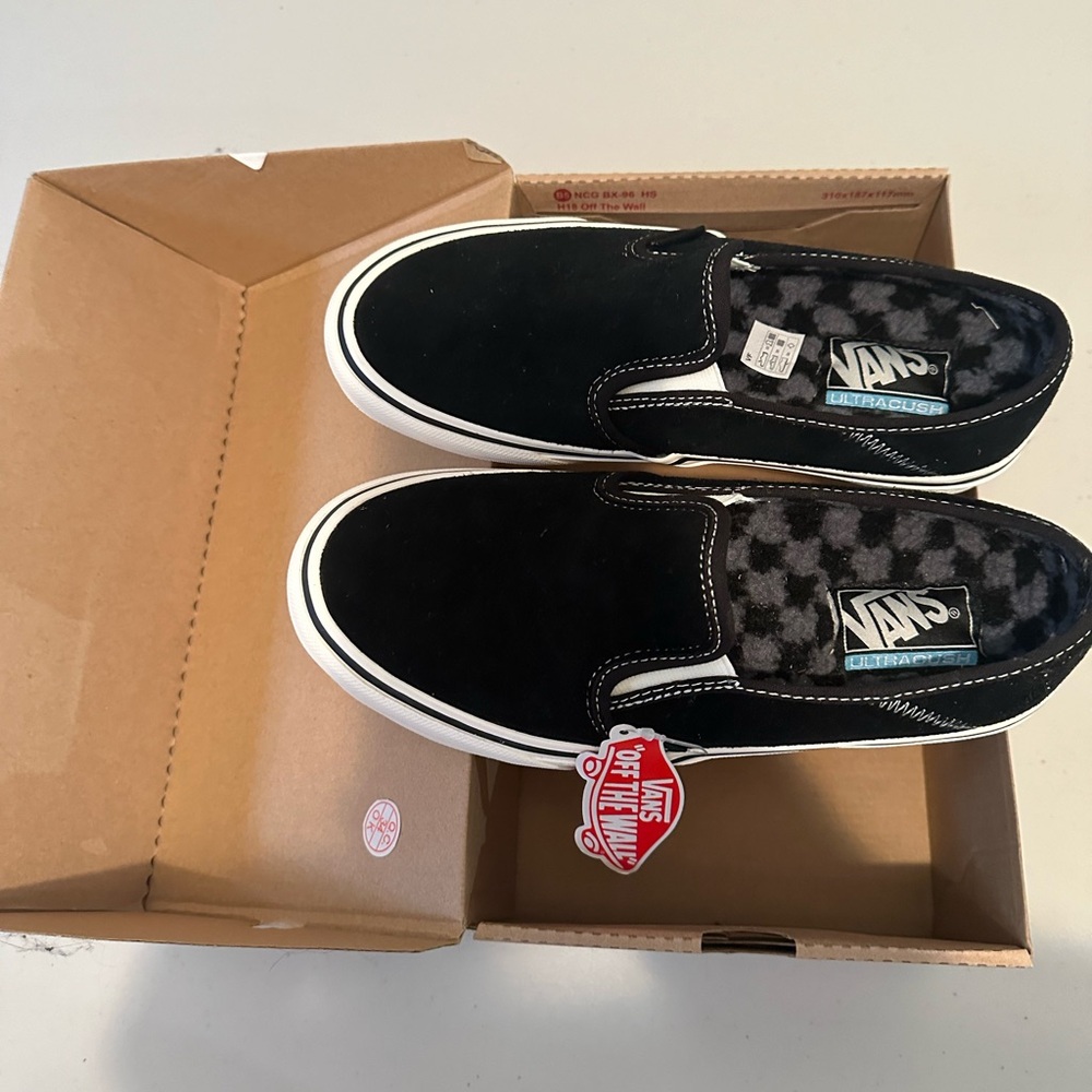 New WT Vans Classic Slip-On Faux Fur